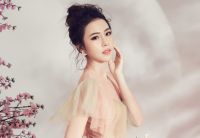 Hoa hậu Kim Ngọc h&oacute;a thần ti&ecirc;n tỷ tỷ như tranh vẽ trong bộ ảnh mới mừng tết 2019
