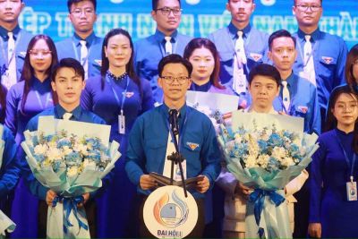 Đạo diễn Phạm Duy Kh&aacute;nh được bổ nhiệm Ph&oacute; chủ tịch Hội Li&ecirc;n hiệp Thanh ni&ecirc;n Việt Nam TP Hải Ph&ograve;ng