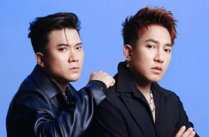 Dàn nghệ sĩ trình diễn thăng hoa trong đêm nhạc giao lưu văn hoá 3 miền